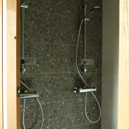 Aurora River - Private Location & Sauna *