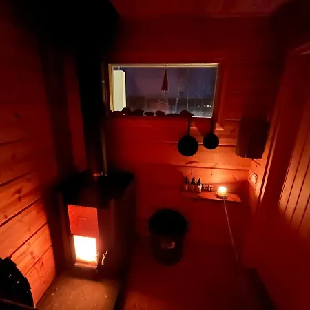 Villa Aurora River - Private Location & Sauna Rovaniemi